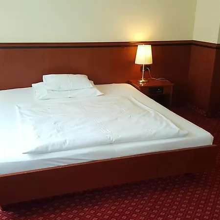 Jagdhof Hotel 4*